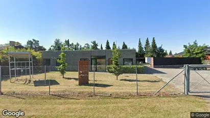 Lagerlokaler til salg i Karlslunde - Foto fra Google Street View Lagerlokaler til salg i Karlslunde - Foto fra Google Street View