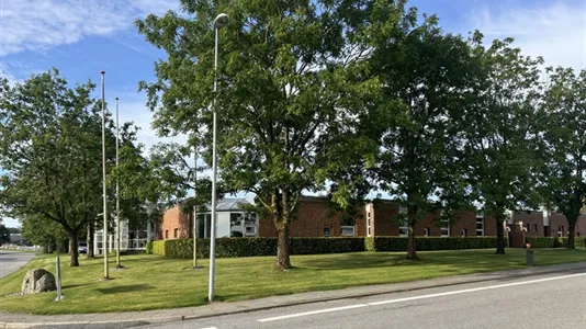 Kontorlokaler til leje i Aulum - billede 1