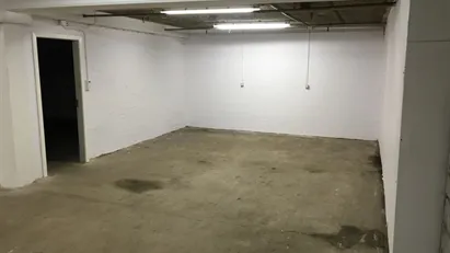 Lagerlokale med direkte adgang, beliggende centralt i Bagsværd