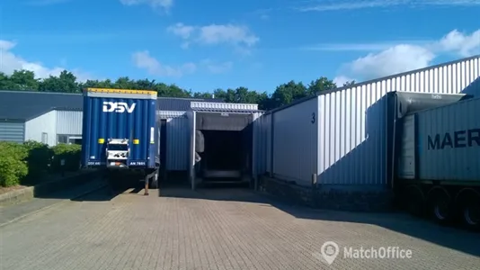 Lagerlokaler til leje i Løsning - billede 3