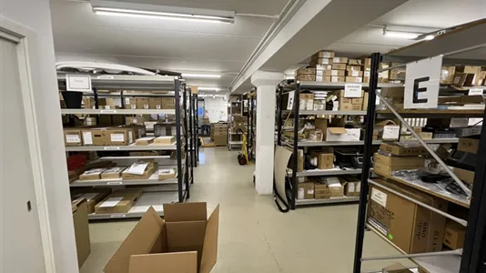 Lagerlokaler til leje i Lynge - billede 3