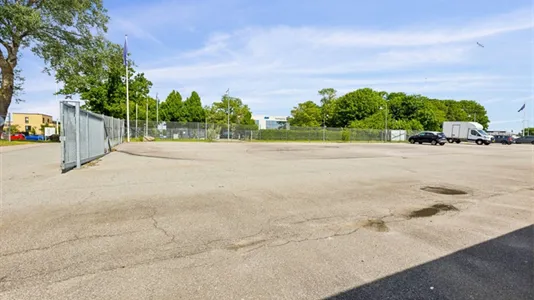 Lagerlokaler til leje i Albertslund - billede 1