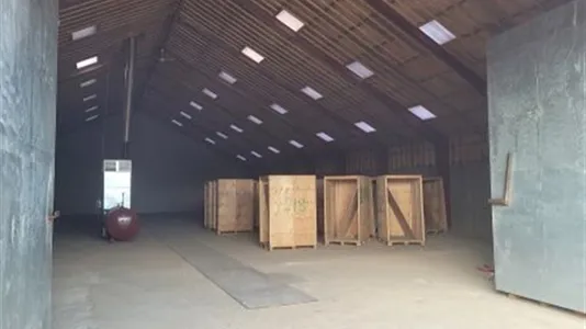 Lagerlokaler til leje i Humlebæk - billede 4