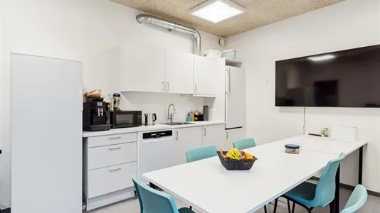 Lagerlokaler til leje i Helsinge - billede 10