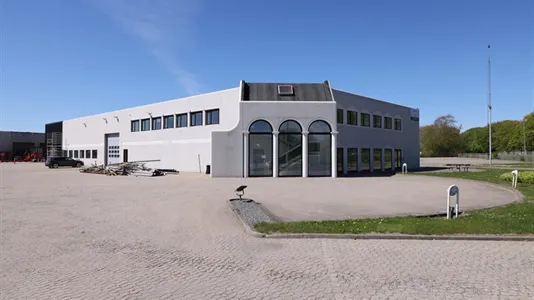 Lagerlokaler til leje i Karlslunde - billede 1