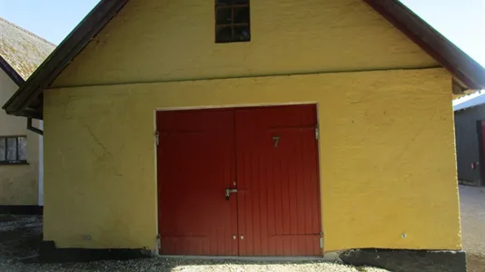 Lagerlokaler til leje i Helsinge - billede 1