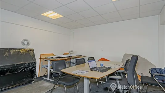 Værkstedslokaler til leje i Brøndby - billede 5