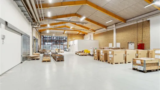 Lagerlokaler til leje i Helsinge - billede 6